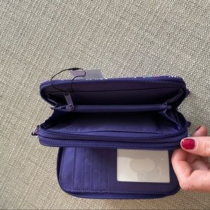 Vera Bradley all in one crossbody in pattern Batik Leaves